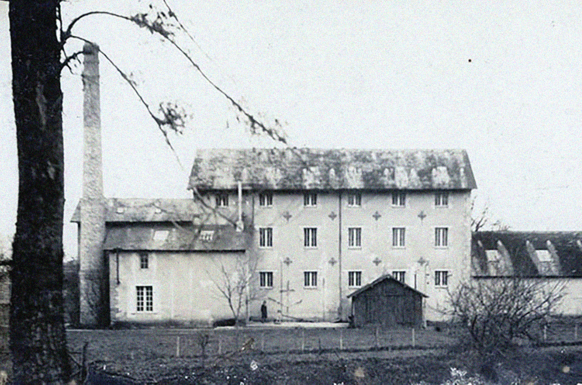 VETRA factory building in 1933
